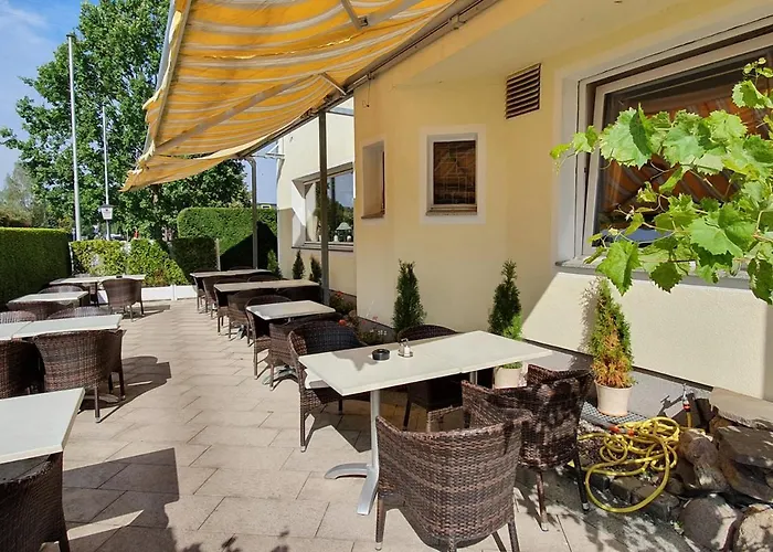 & Restaurant Miranda Szálloda